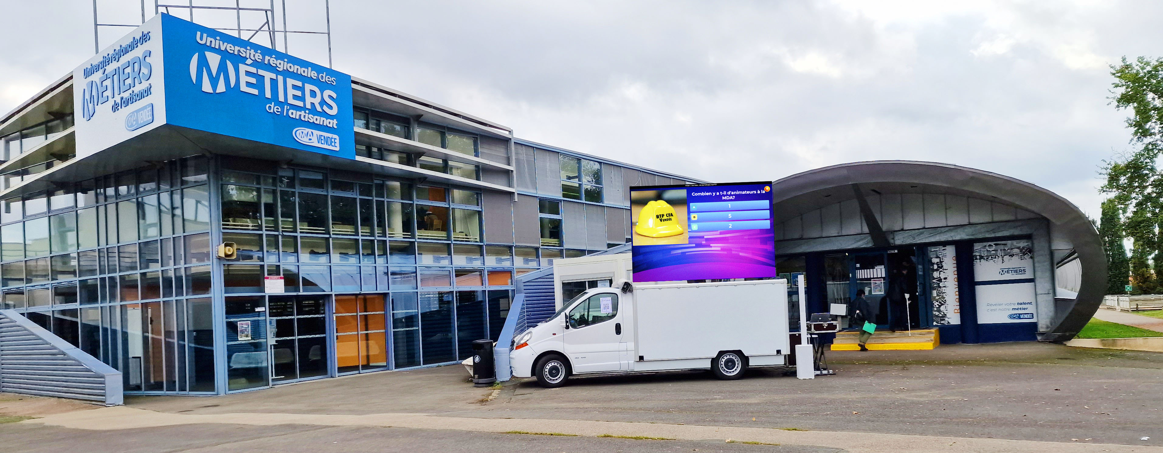 Quizz sur ecran géant plein jour